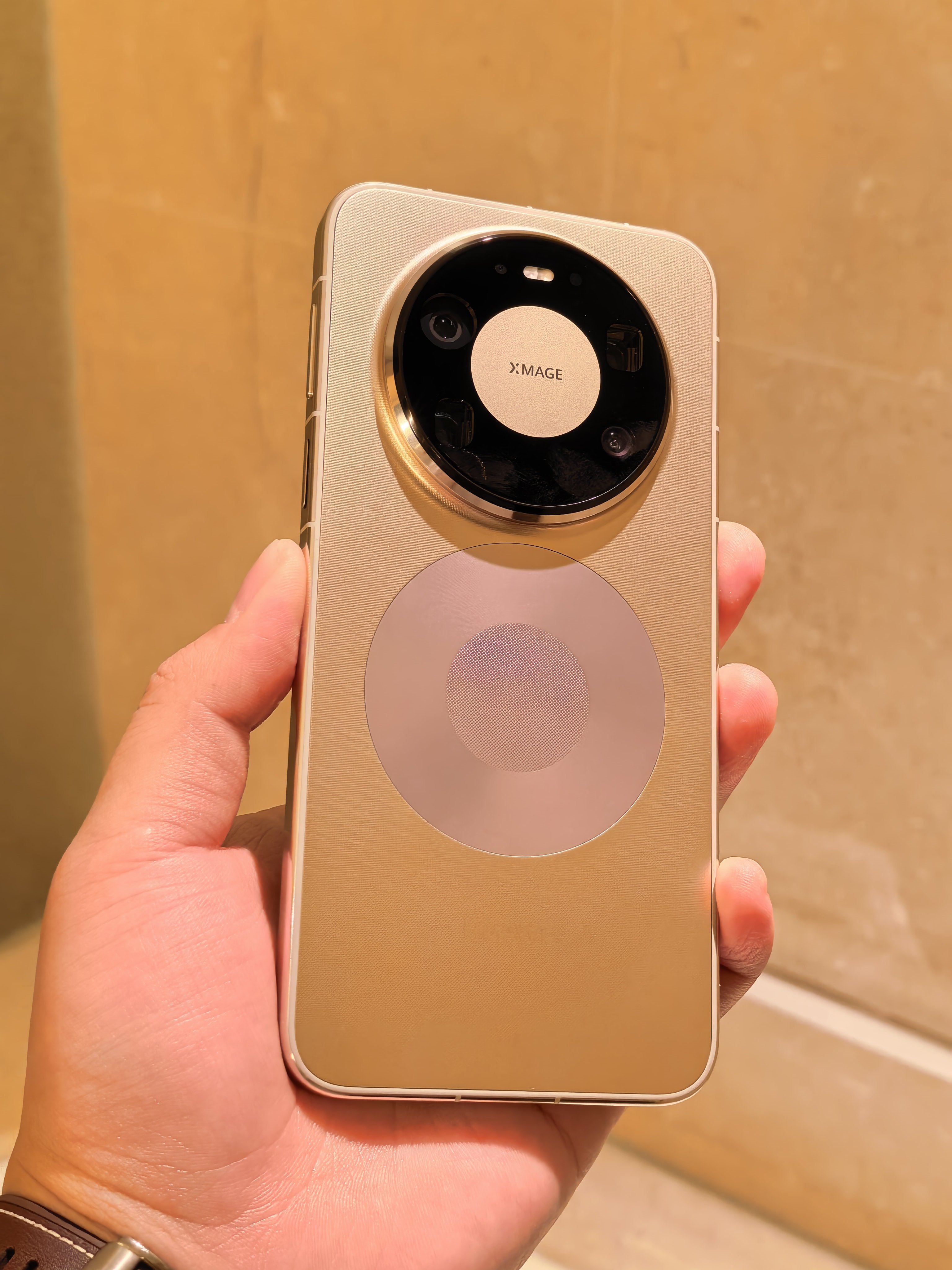 华为Mate 80 Pro Max隐藏的小彩蛋，大家找到了吗？在相机deco的上