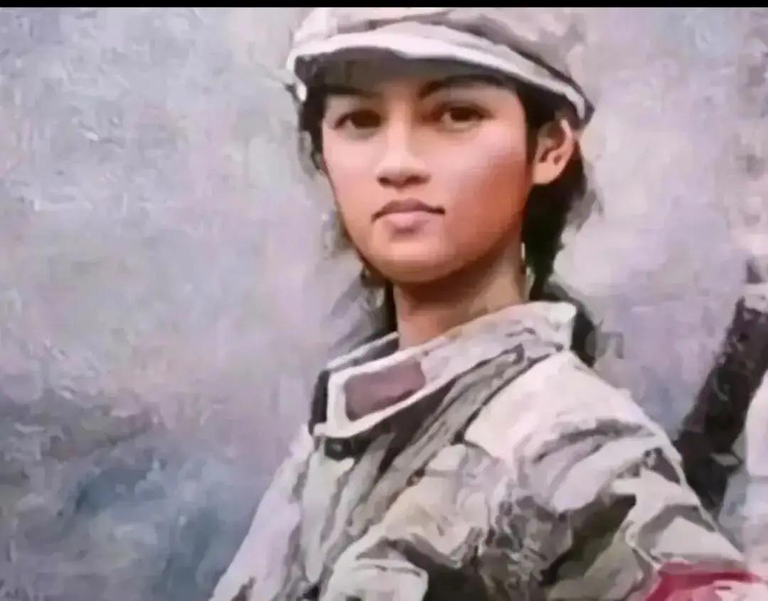 她叫李开英，那年才三十六岁，漂亮得让马步芳的骑兵都愣了神。

那会儿正是一九三几