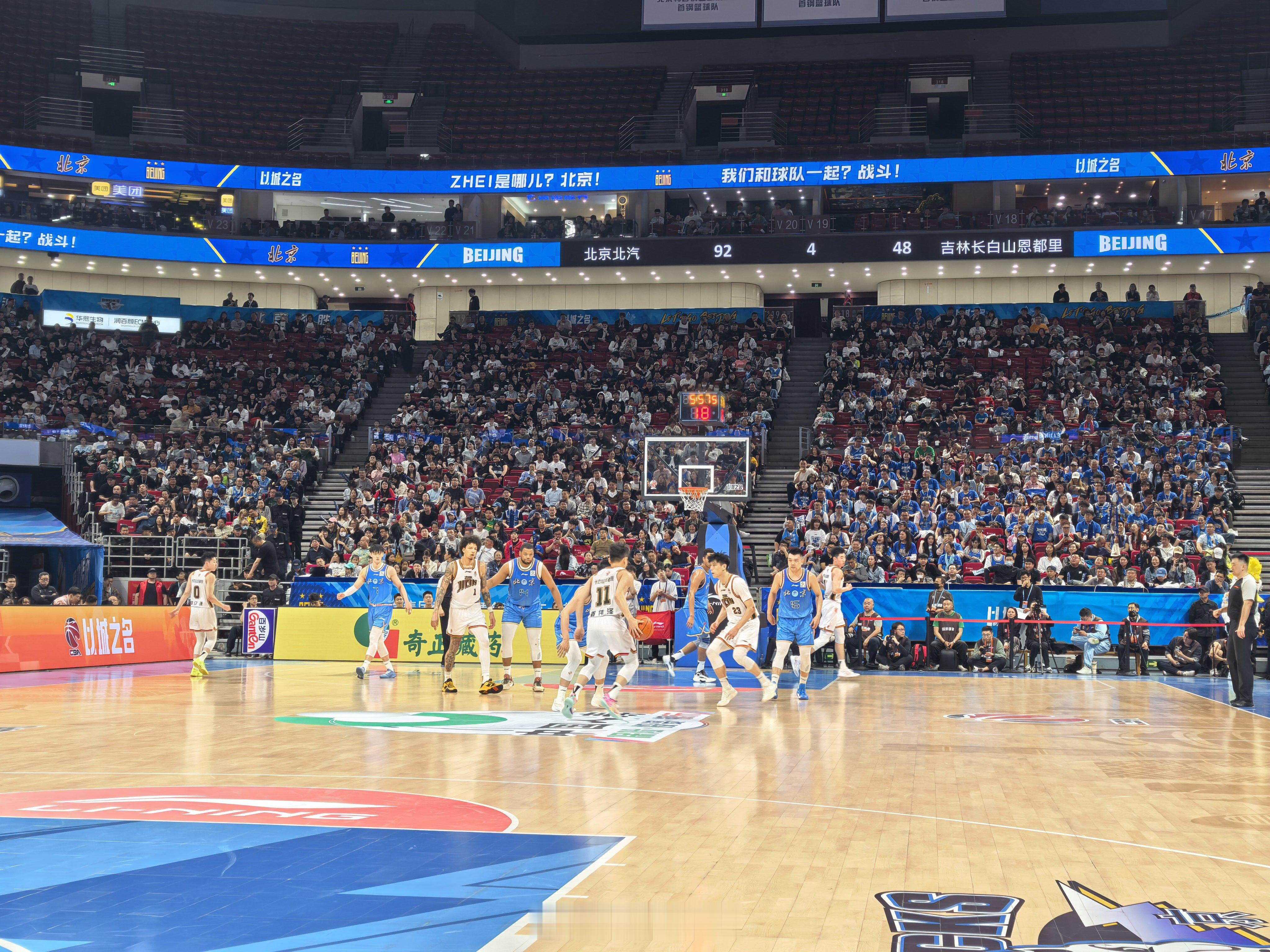 北京男篮vs吉林男篮 多让manman打会啊 北京·五棵松