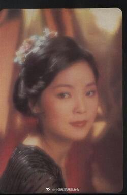 一晨一安好，一念一思君；愿君音常在，时光皆温柔。邓丽君邓丽君