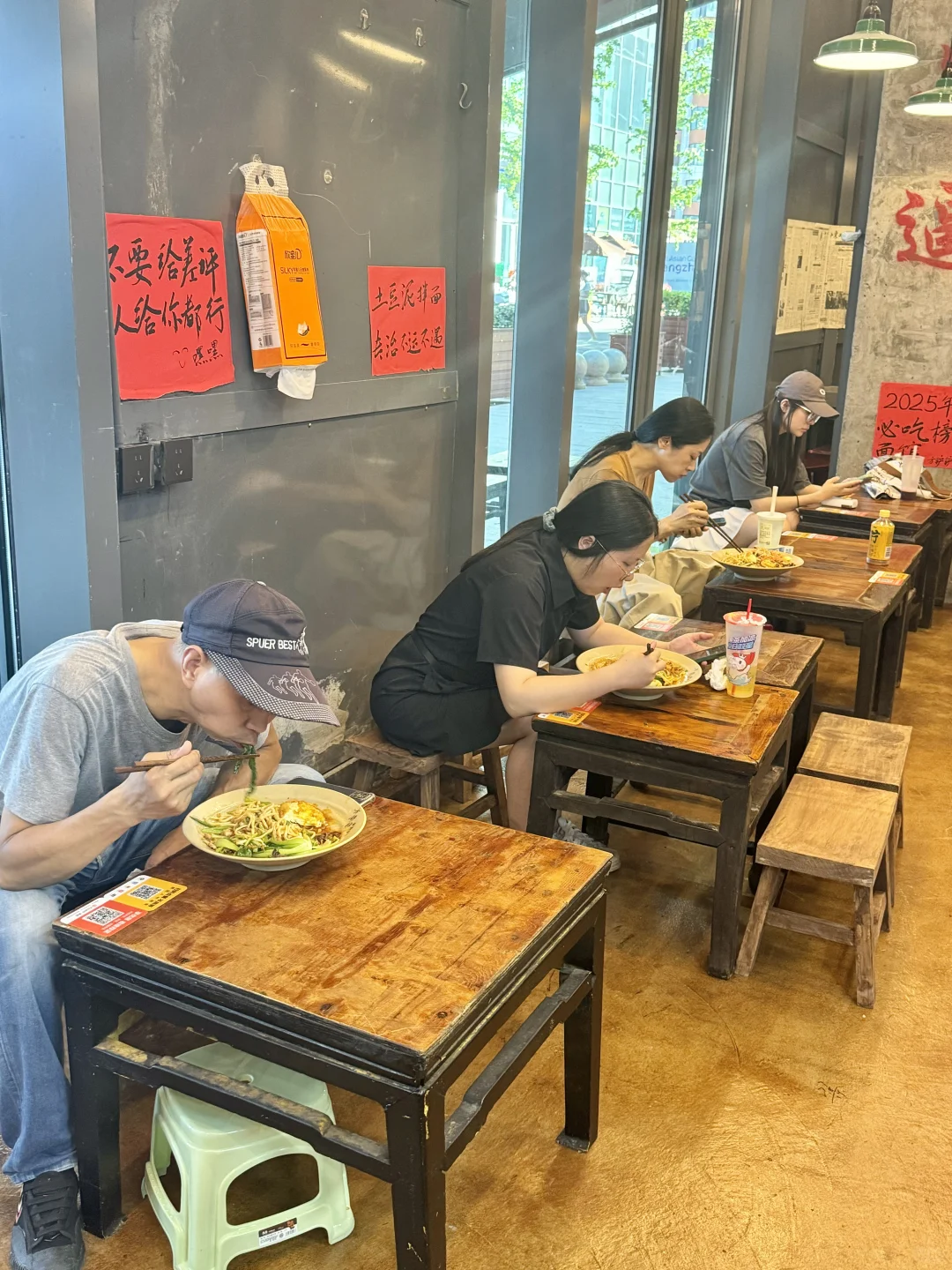 杭州大悦城！！！会反复去吃的板凳面！！！