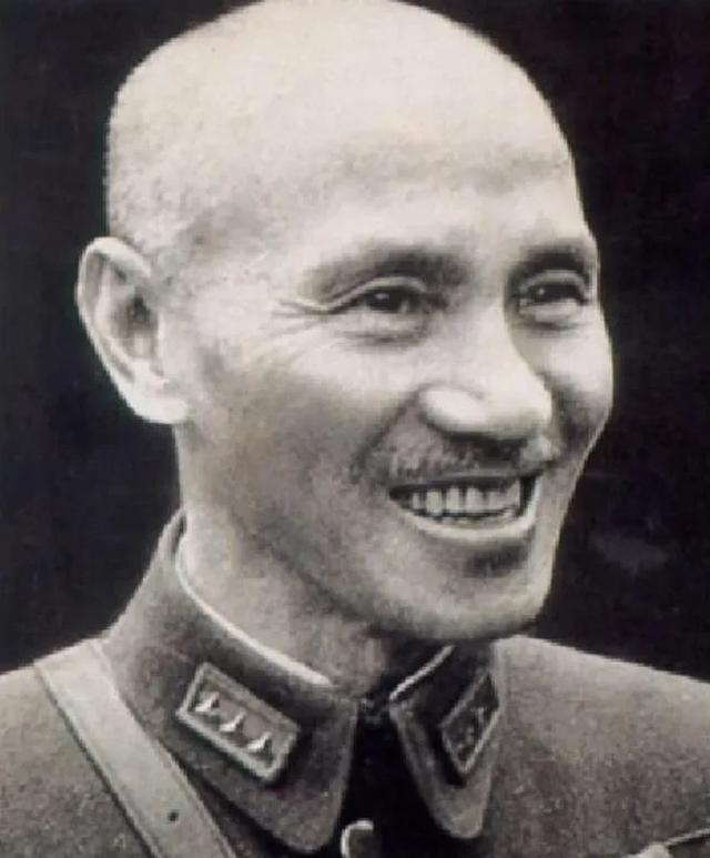 1963年10月8日，身在台湾的蒋介石接到一封十万火急的电报，电报里表示，中国大
