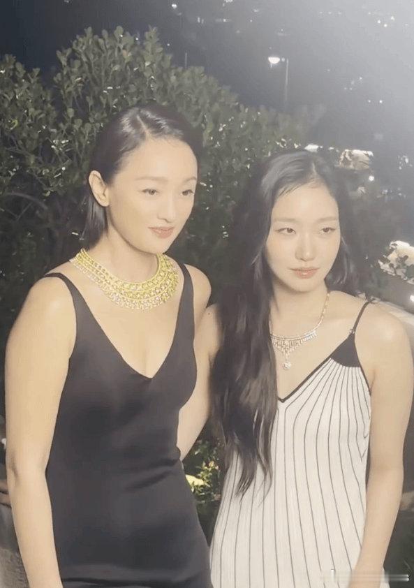 韩国女星金高银用中文表白周迅：我很喜欢你------6月3日，韩国演员金高银与周