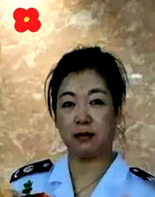 别信什么“冠军家庭”的剧本。看看孙颖莎她妈，女儿在新加坡大满贯卫冕，奖金68万，