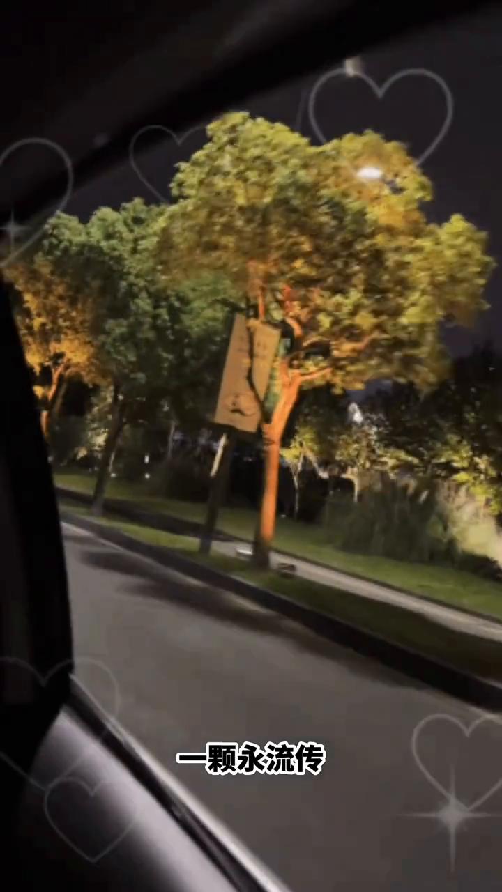 ·卖房的人说：是有房才有家。
·卖车的人说：车就是你的身份和你的地位。
·卖钻石