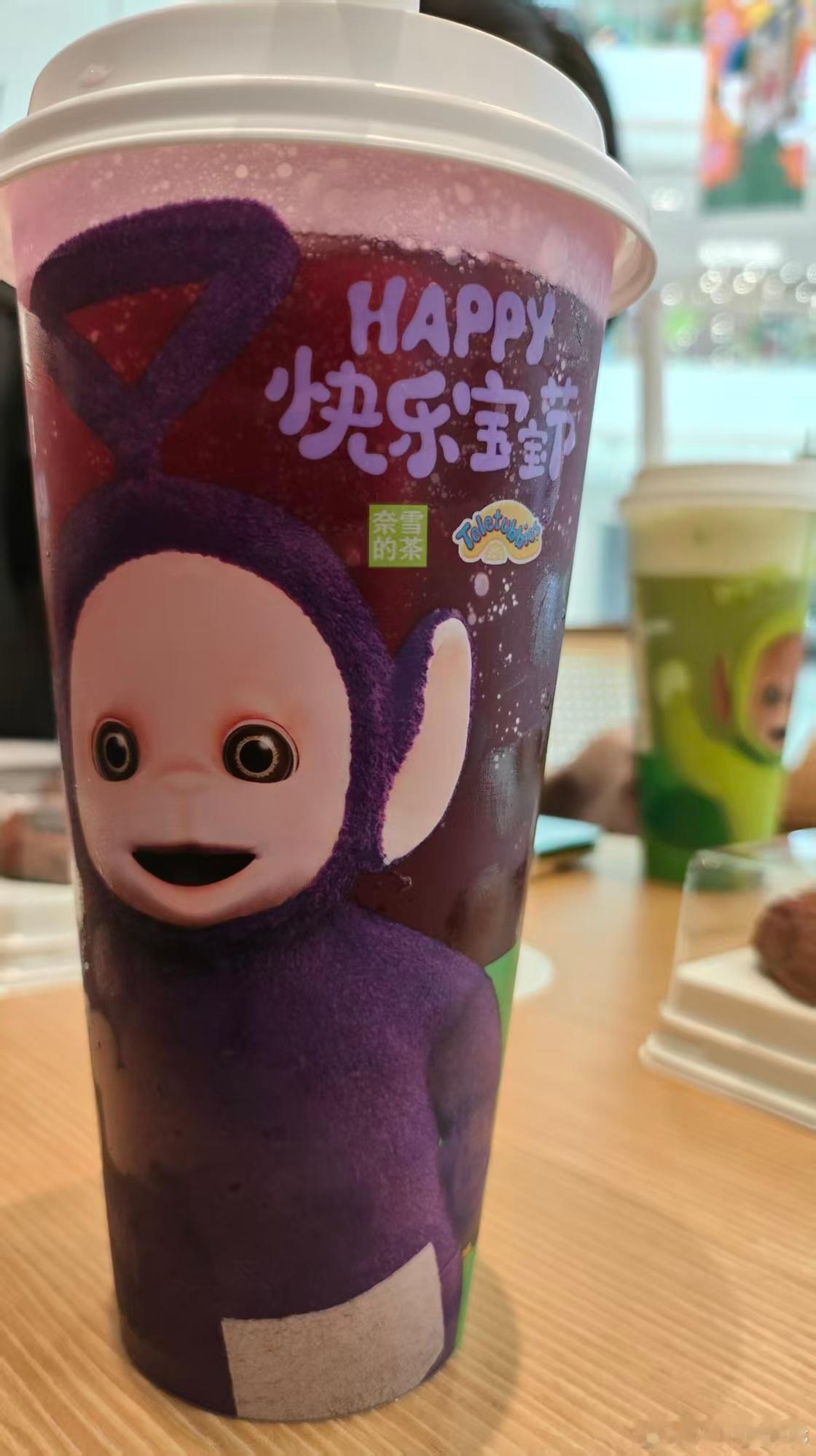 爱经典还是爱尝新 看到图片就知道了，也许因为天生好奇，看到有趣的口味，就总想试一
