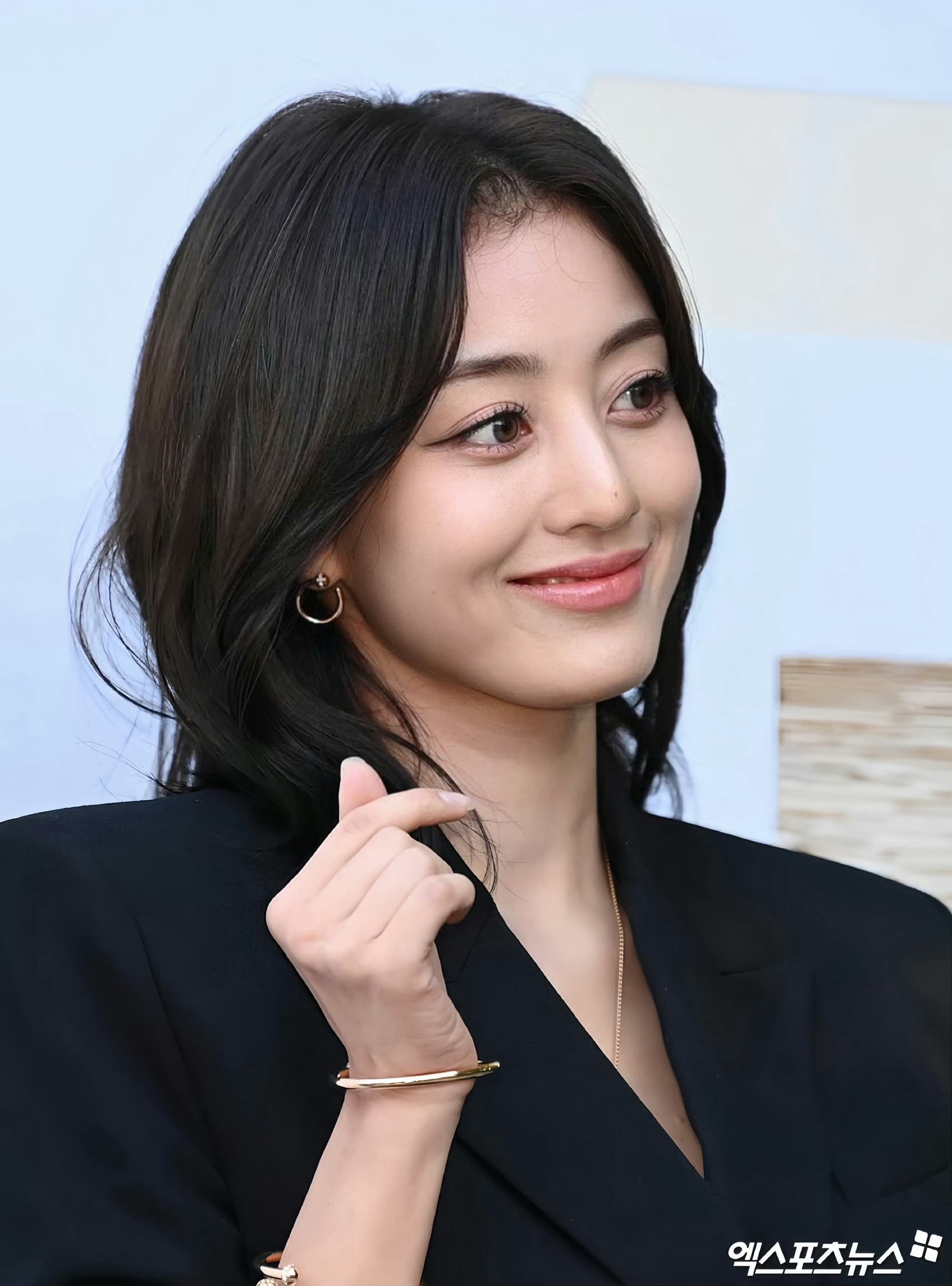 朴志效在JYP21年了朴志效离开JYP 据韩媒14日报道，多位相关人士透露，TW