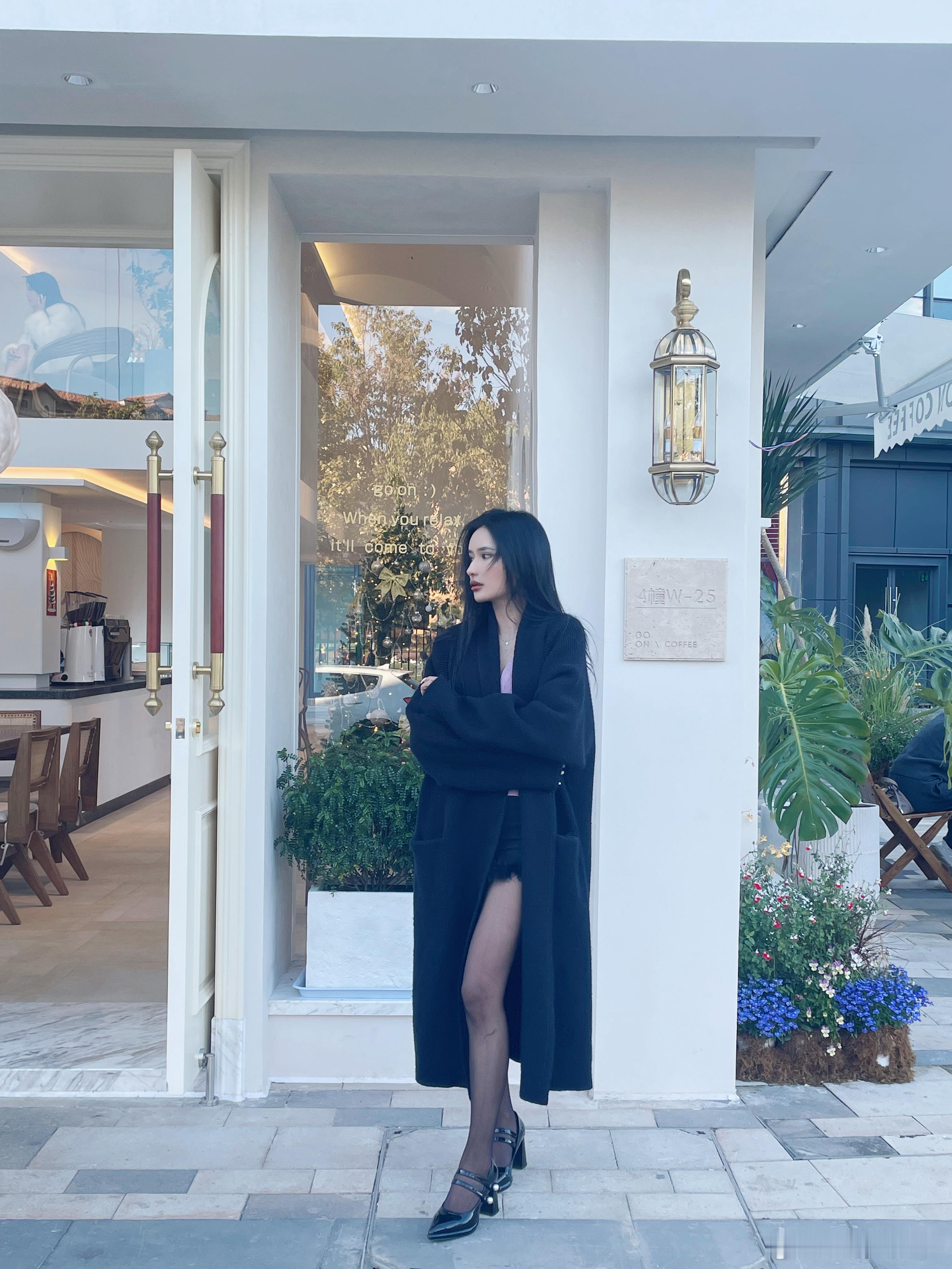 #遇见美好##天蝎# 平等的喜欢每一个帮我拍照的小伙伴[哈哈][哈哈][哈哈] 