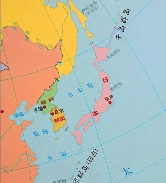 2016年7月8日美韩宣布部署＂萨德＂，那时韩国 也以为自己只是抱紧 美国 、提