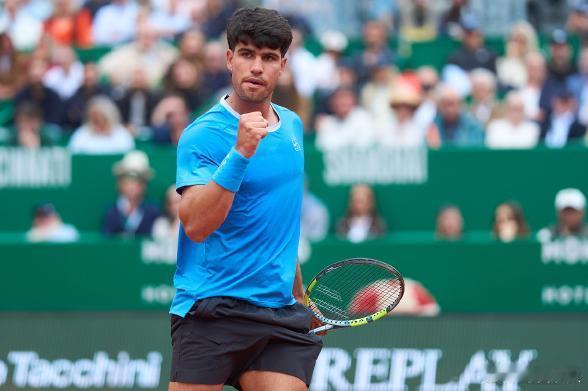 险胜过关！阿尔卡拉斯2-1埃切维里 挺进蒙特卡洛八强北京时间4月10日凌晨，AT