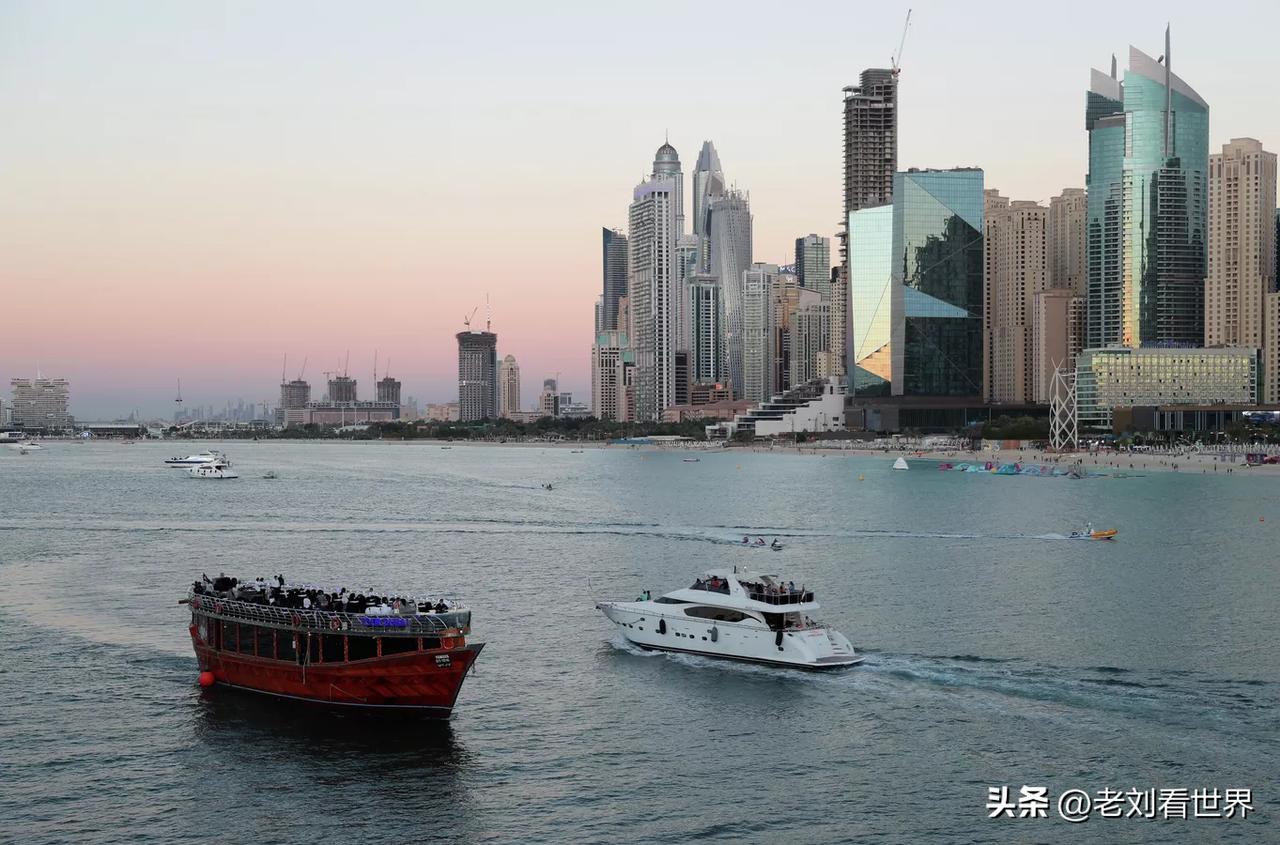 【阿联酋与金砖国家之间的非石油贸易额增长了28.5%】
阿布扎比时间2026年8