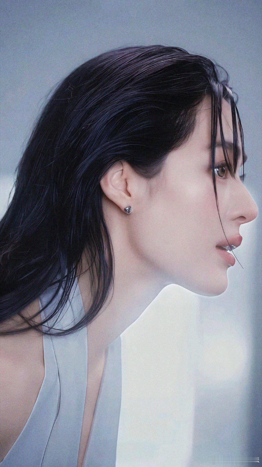 Linglingkwong_linglingkwong - ̗̀ෆ ̖́-美神降