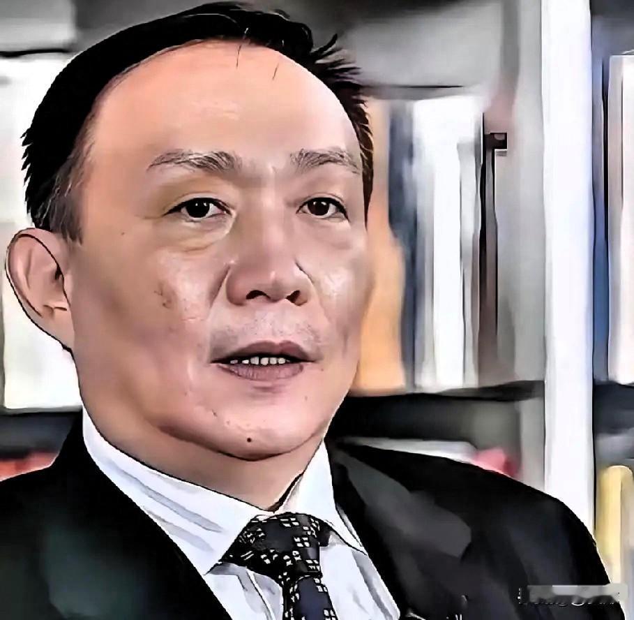 卢麒元这人，够硬，也够轴。

十几年前，他就敢把“离岸信托”那层遮羞布扯下来。那