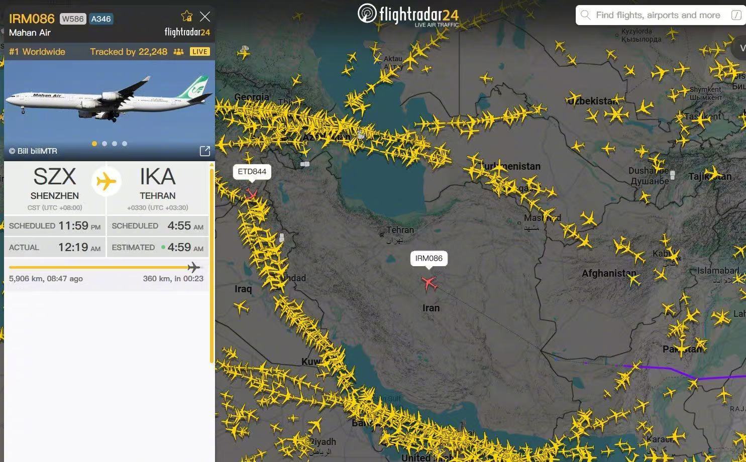 在伊朗关闭领空之后，一架由深圳飞往德黑兰的客机孤零零的在伊朗上空飞行。不过，这是