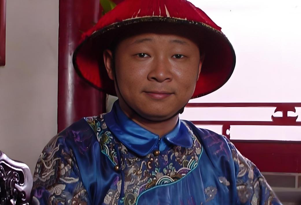 三德子跟赵东来相比，谁的地位更高一些？
咱就这么讲吧！
不出意外的话，赵东来这辈