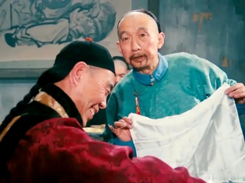 上午世界杯，下午脱口秀，先是两大强国，后是两档节目侍候着我一个人儿，这点儿福气还