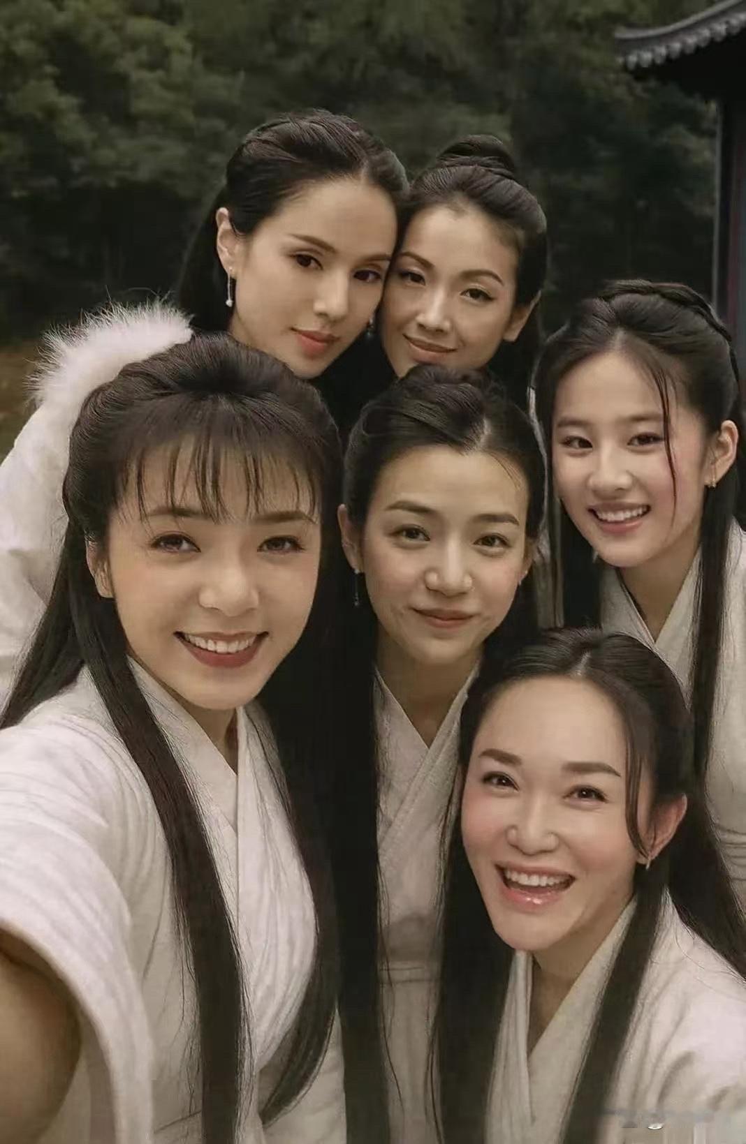 小龙女同框，你的白月光是哪位？ ​​​
