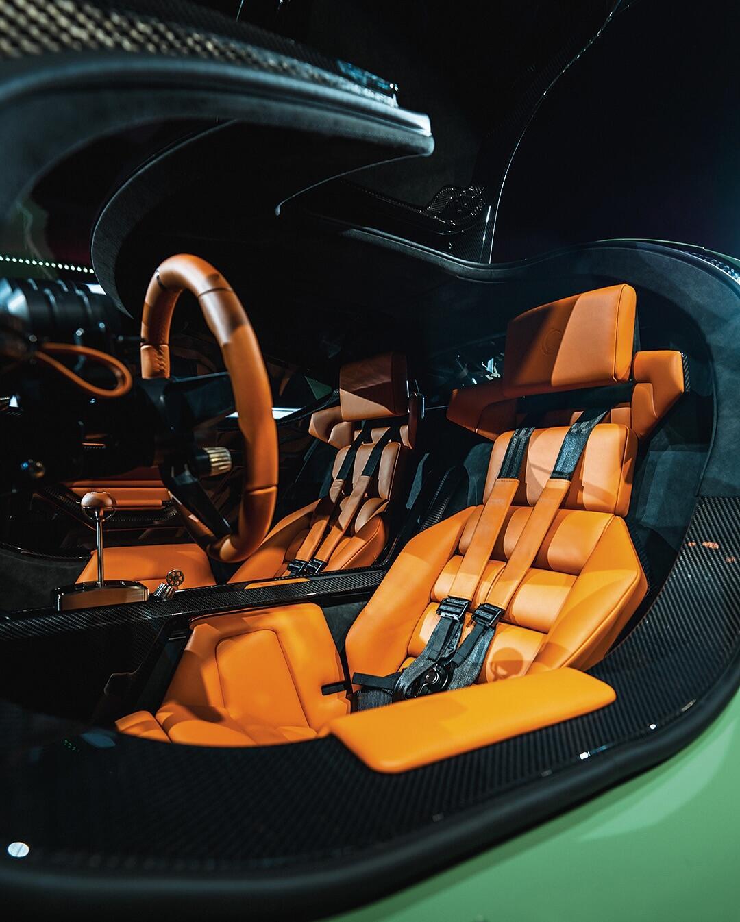 【极致定制的巅峰注脚—The Capricorn 01 Zagato】The C