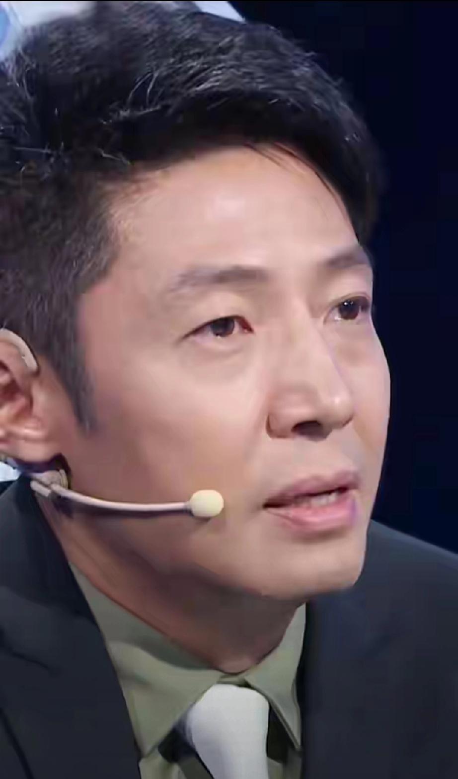 撒贝宁父亲终于发声！辟谣离婚传闻，晚年藏着最大心事
 
     多年来，撒贝宁