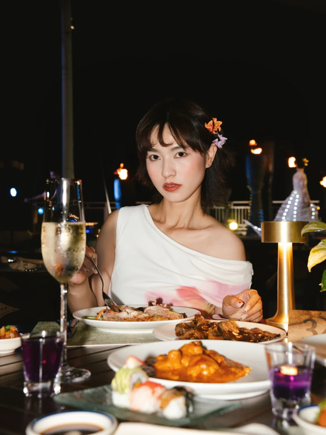 晚风漫过湄南河，体会到曼谷独有的松弛奢享