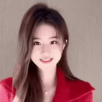 元气满满的一天，从笑容开始！😊✨元气满满的微笑 萌萌哒笑容 微笑 阳光型笑容 