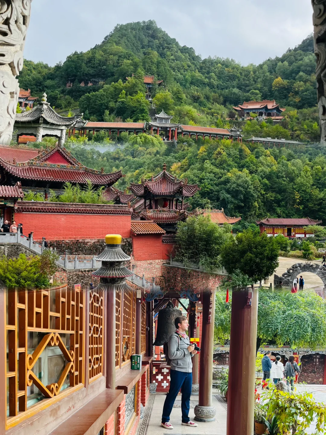 德国老公说：天水这也不比日本差啊，多宣传啊