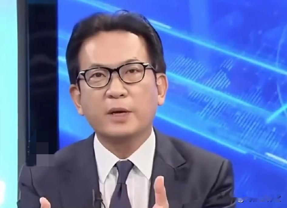 绿营民代林俊宪: 你看赵少康在看沈草包时，那种满满关爱的眼神；可你再看赵少康看蒋