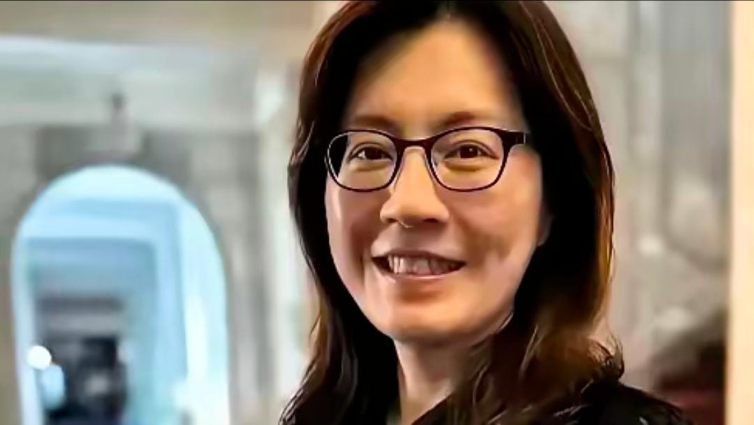 终生追责，该！
近日，一位名叫陈舒怡的检察官成为舆论的焦点，她的所作所为让无数人