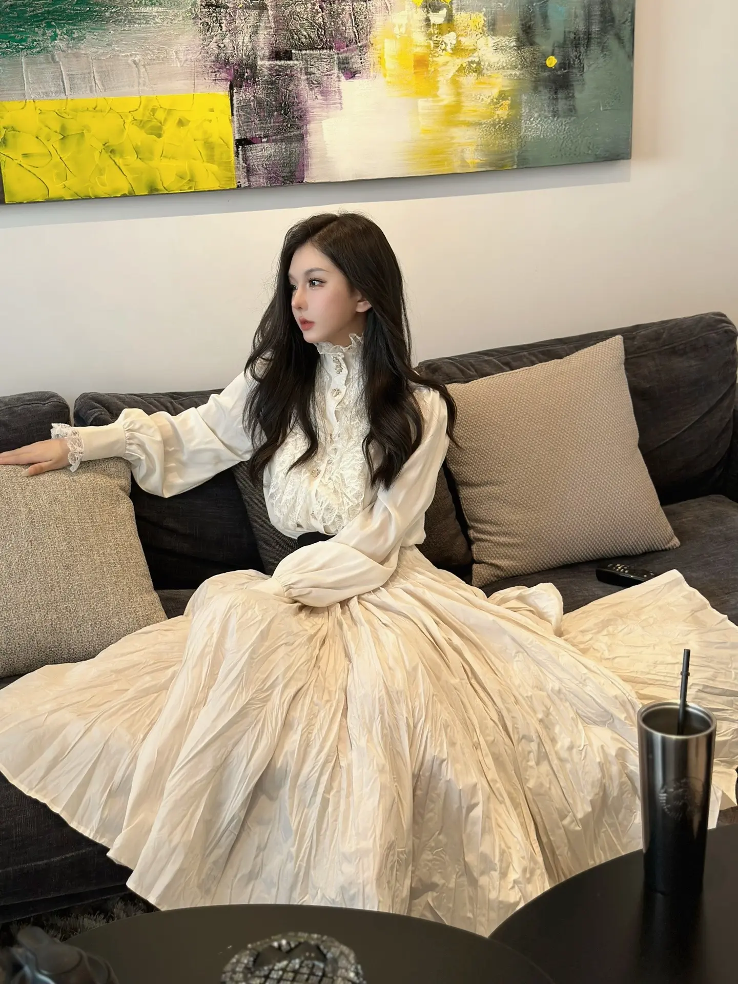 他一定比我成熟