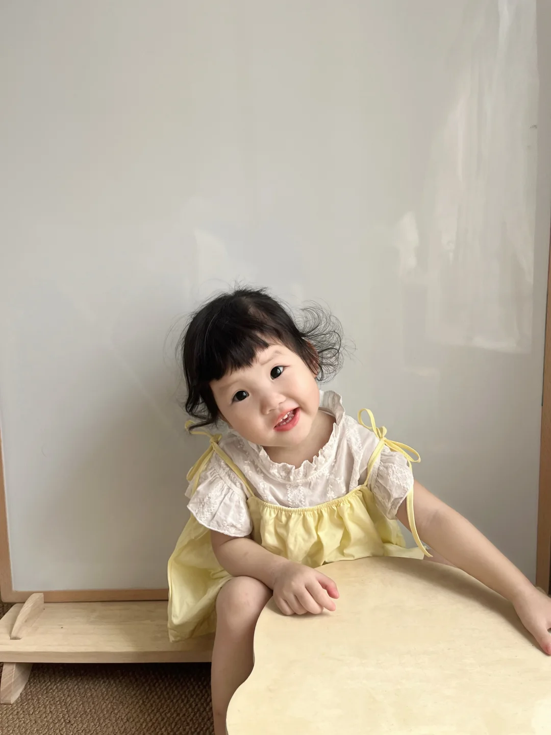 古灵精怪的小女孩