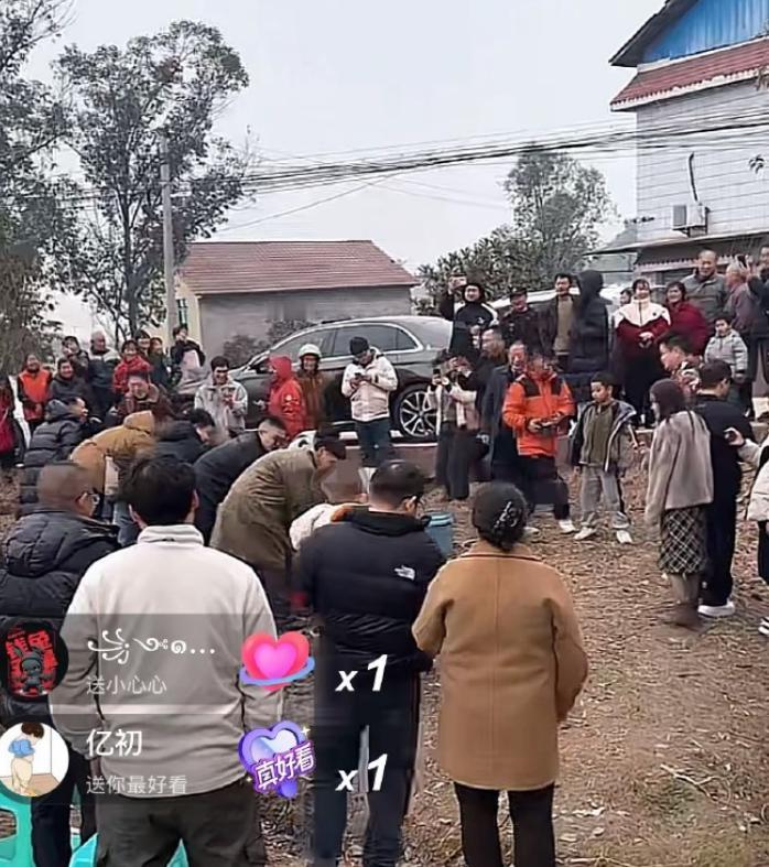 城里人可能永远想不通，为啥重庆妹子一句