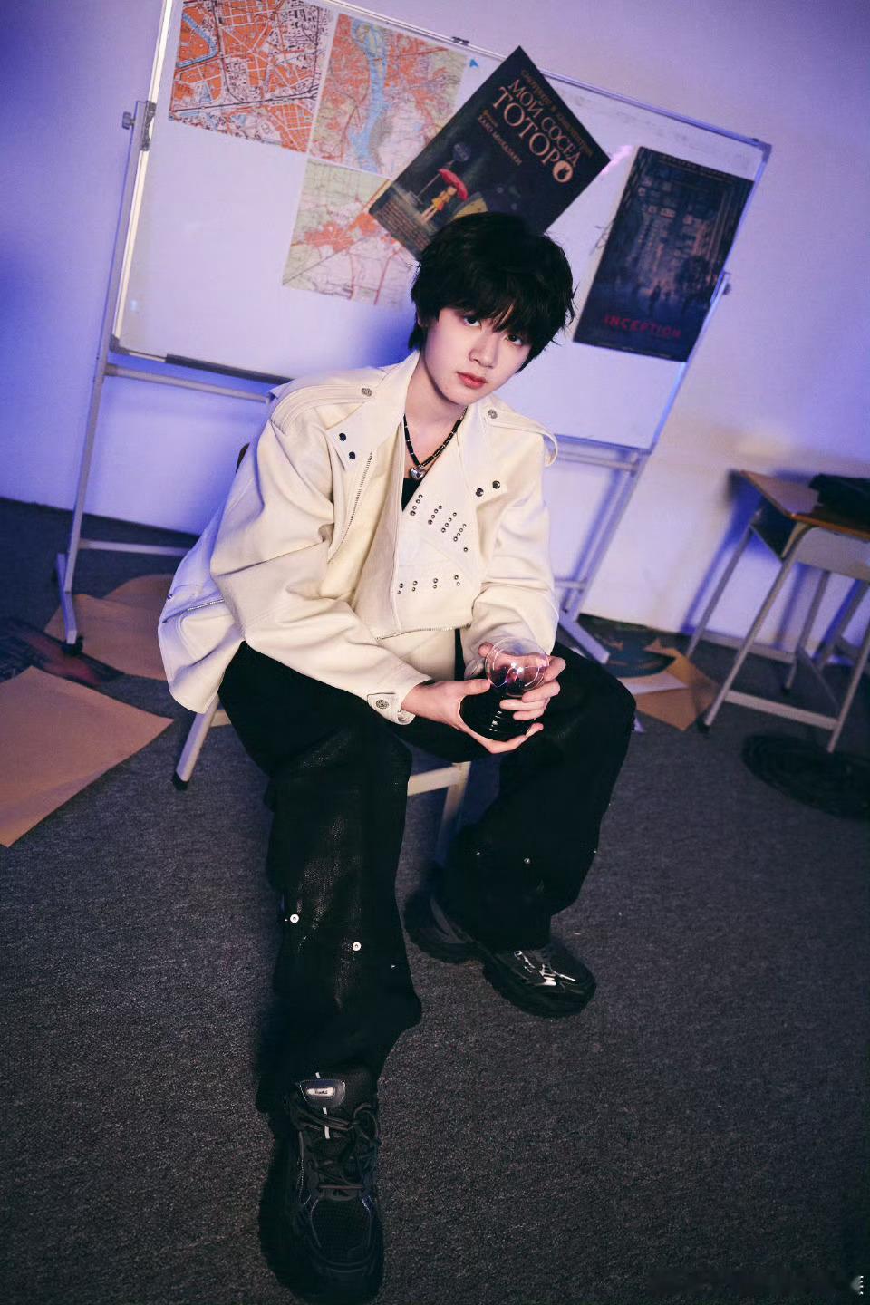 TF四代二班见面会出图，你期待谁？张奕然 李煜东 魏子宸 聂玮辰 杨涵博 官俊臣