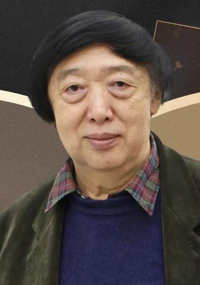 冯骥才：半生风雨半生忙，中年别再为难自己。名利皆是浮云，家人相伴、身心无虞，才是