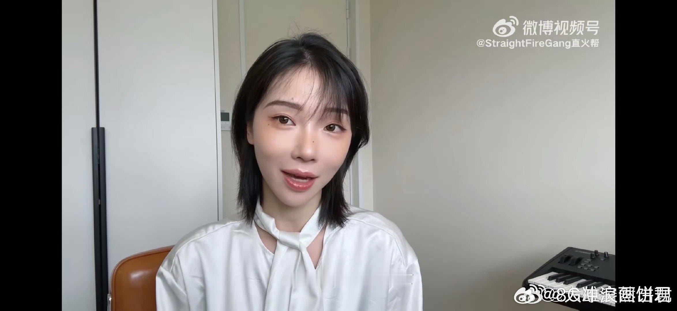 刘恋给同为前大厂牛马的feezy打call刘恋的打call，不仅是对Feezy能