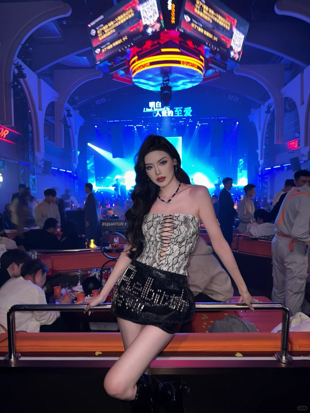好热..你往我杯子里加了什么