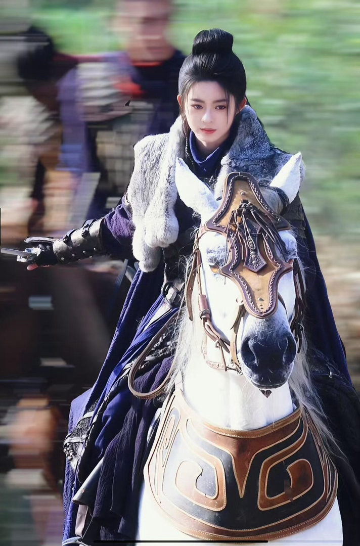 楚乔上雪山下火海跳冰湖黄杨钿甜的一声嘶吼 雪山打完了跳冰湖，冰湖出来又是火海。黄