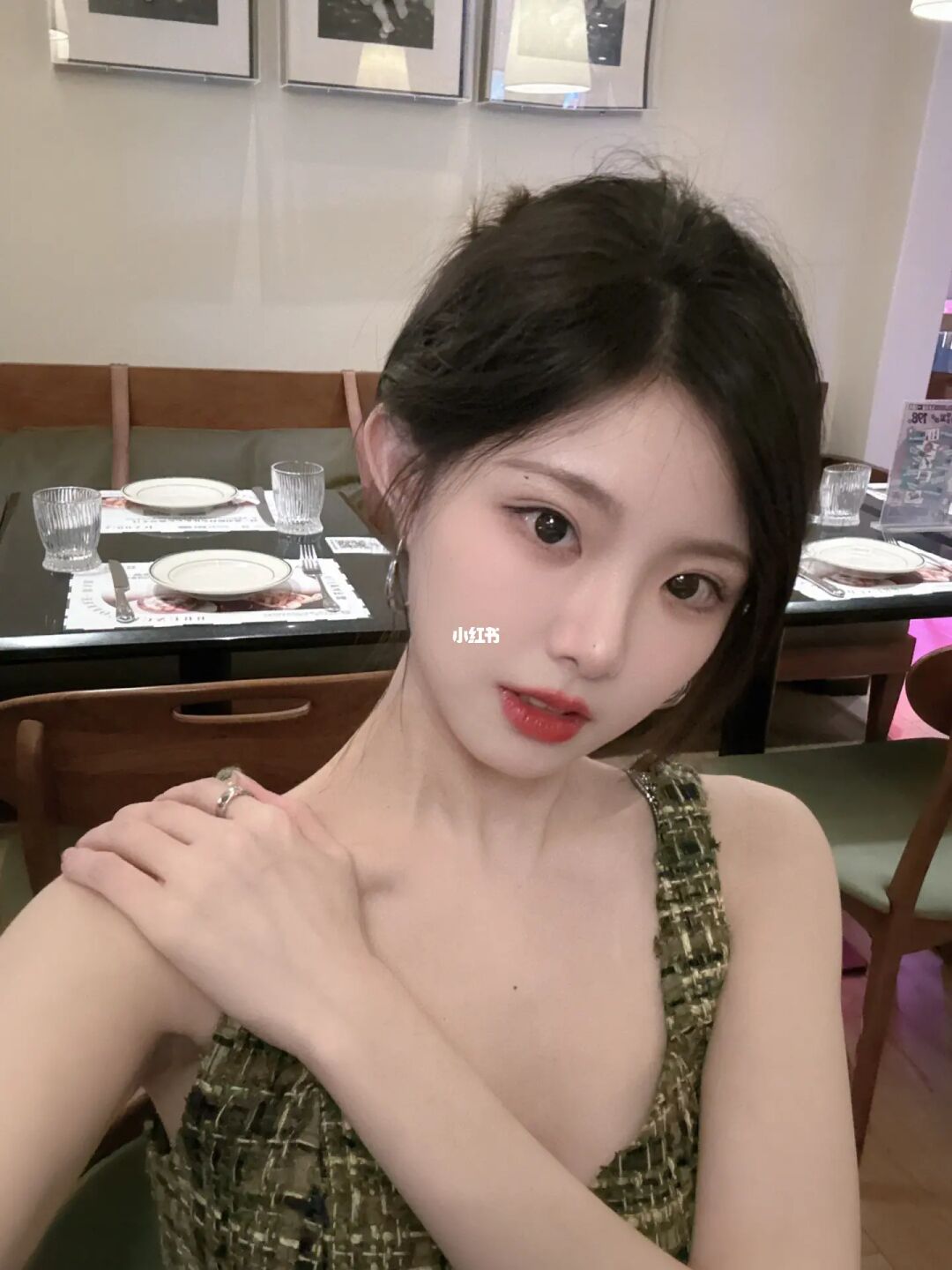 不爱请吃饭的 姐姐🤭
