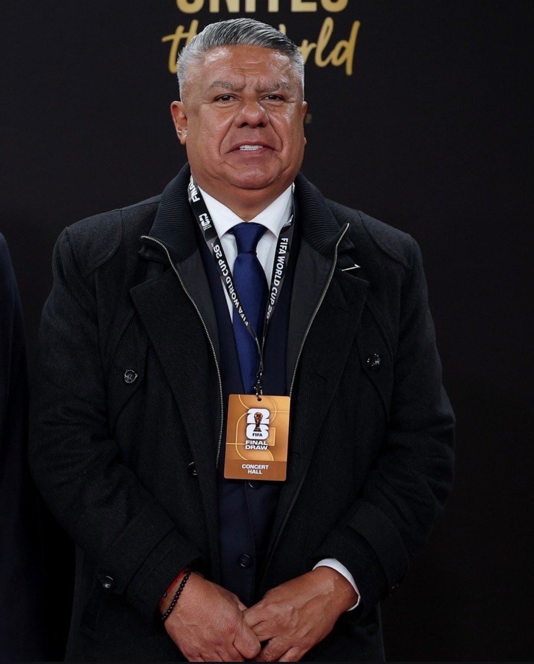 阿根廷足协主席塔皮亚出席了抽签仪式。阿根廷球迷俱乐部