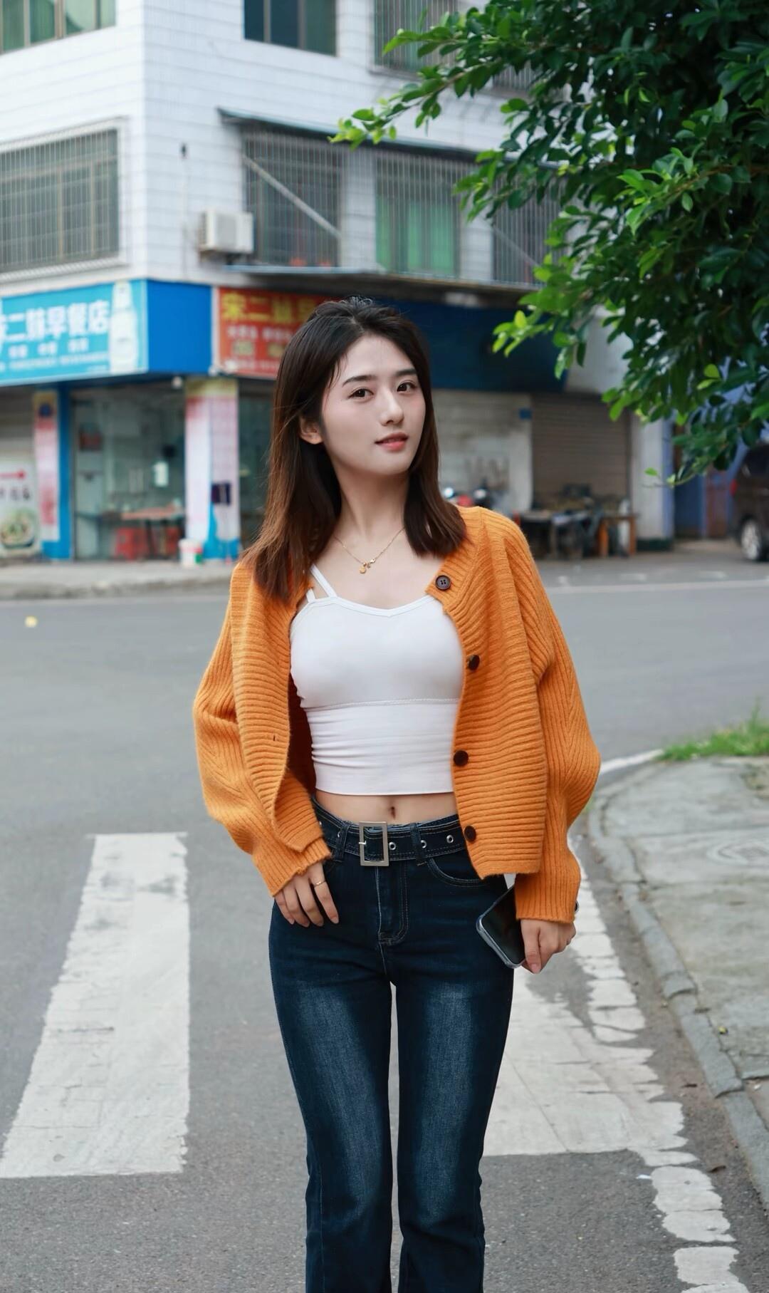 都市街头穿搭指南，简约时尚，轻松出街！👗👖👠