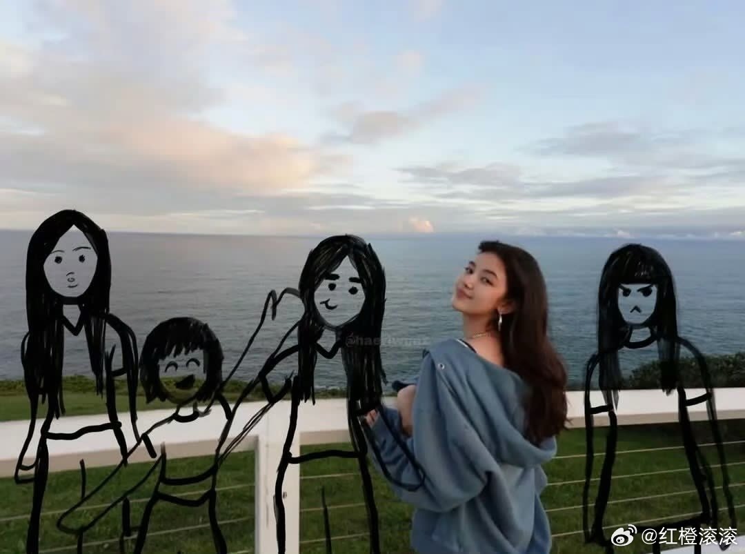 早知道当初就应该去东蛋看她们的。可惜人生没有那么多早知道。