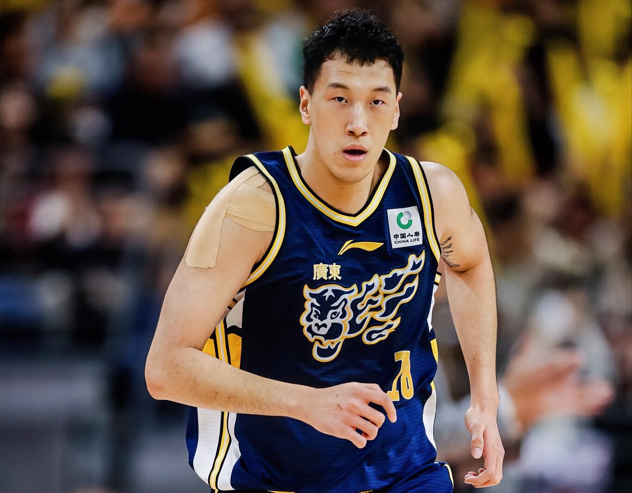 神射手归位！杜润旺轰20分零失误，广东东阳光夺冠拼图补齐？？？

广东东阳光主场