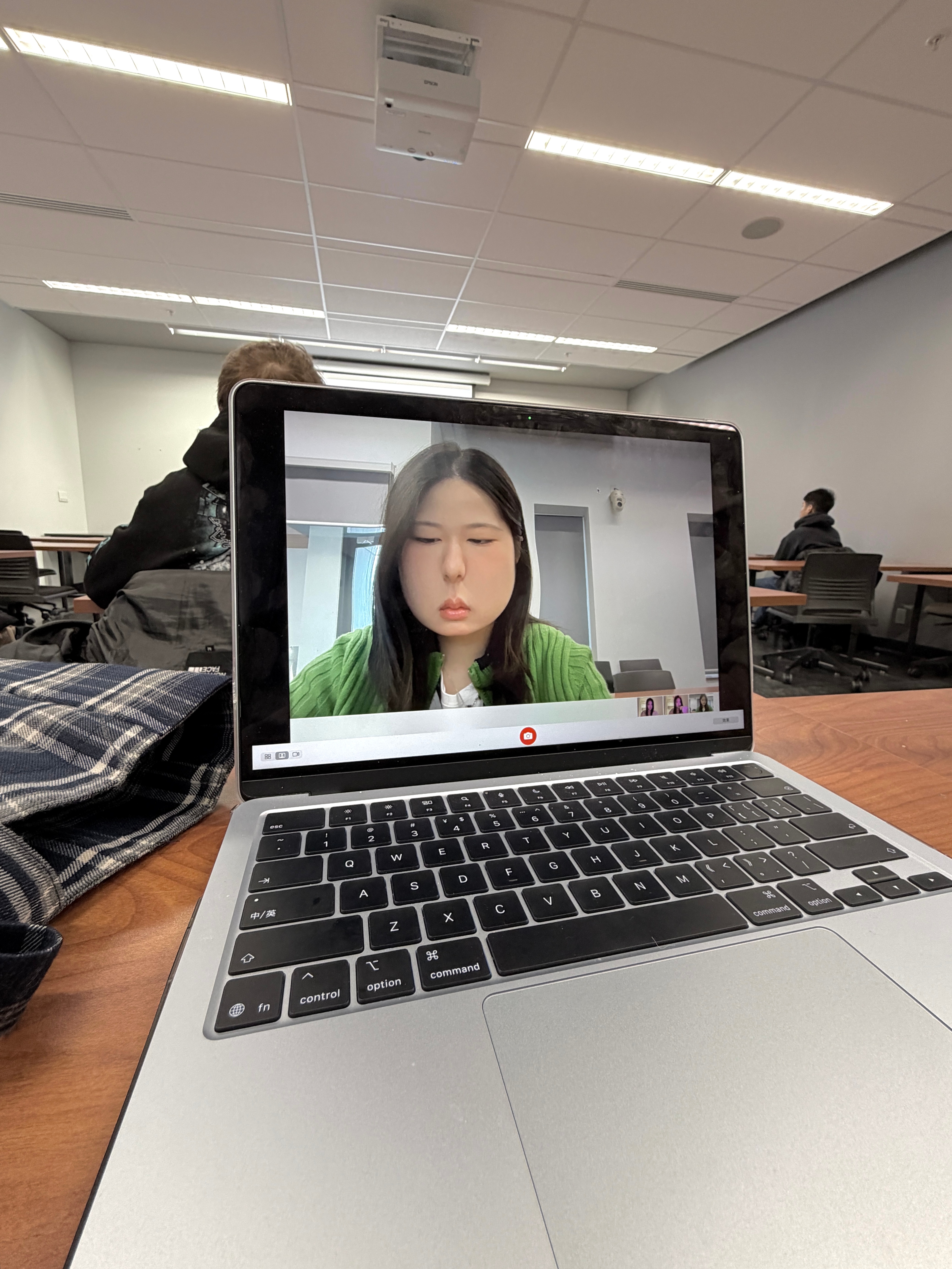 上学ploggg🫶🏻🐰🧩！ 