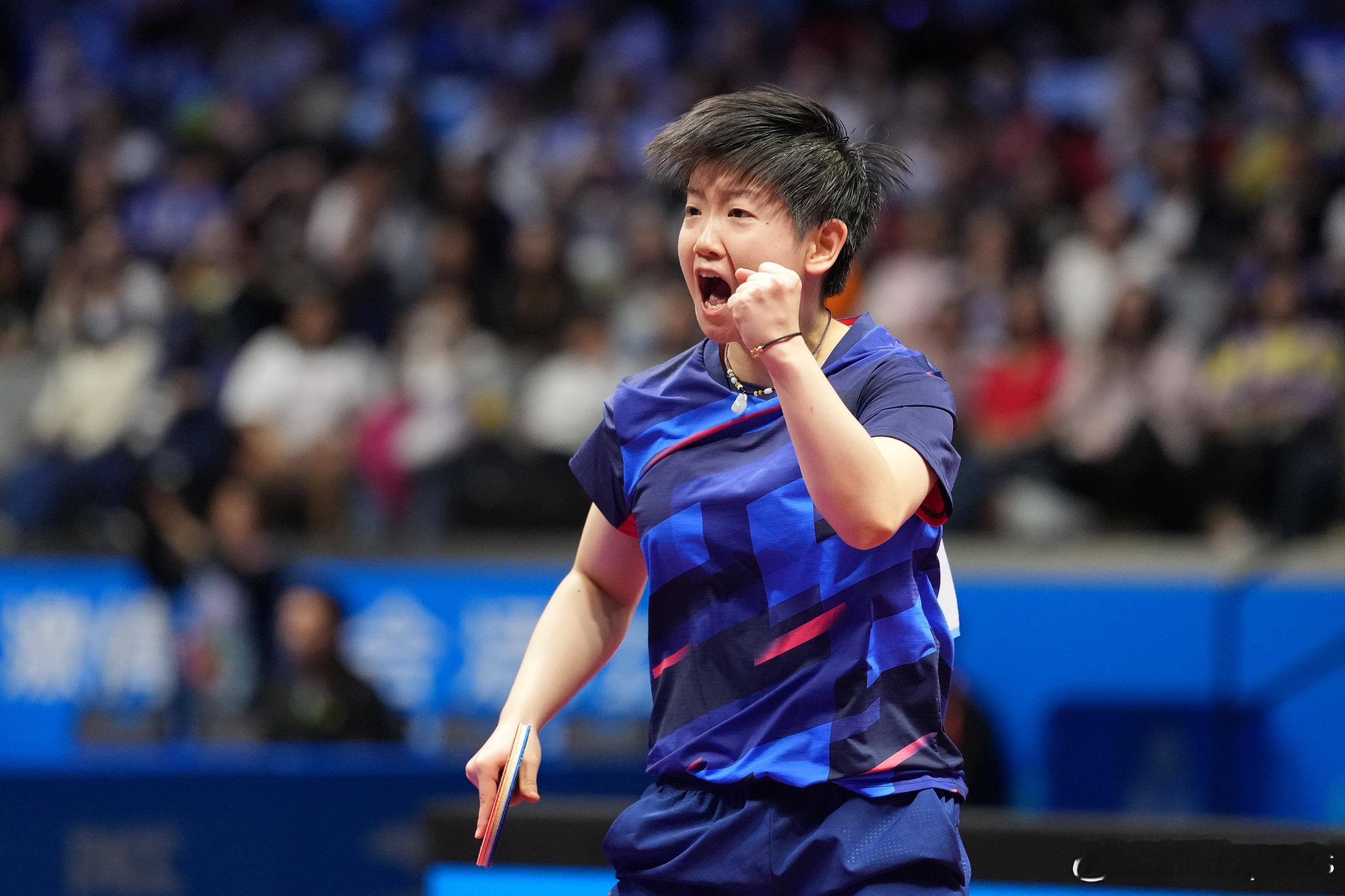 11月15日，在澳门进行的第十五届全国运动会乒乓球女子单打半决赛中，河北队选手 