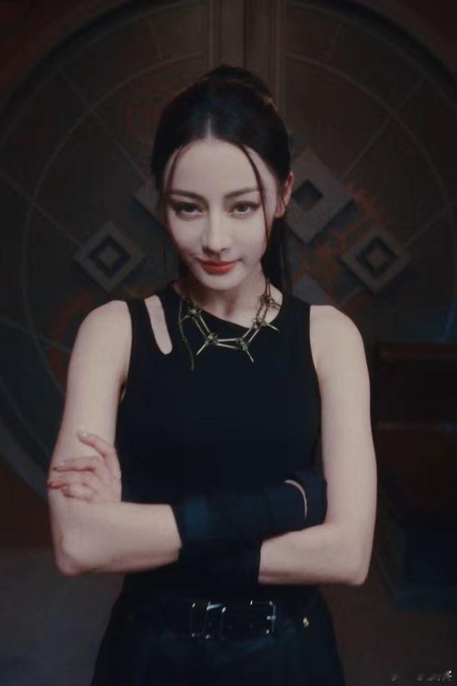 #迪丽热巴代言DNF# 迪丽热巴代言DNF，超飒造型一下就cuo到我的心巴上了，