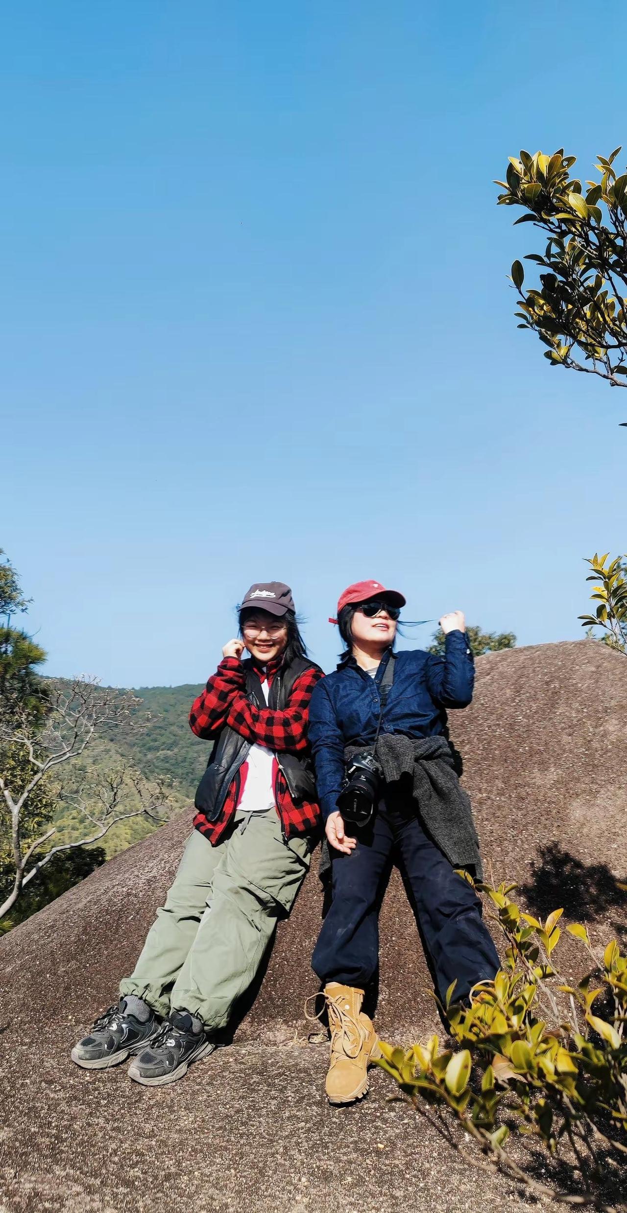 2025爬的最有意思的山，我找到了 如果你正在寻找一条风景独特、富有野趣且有一定