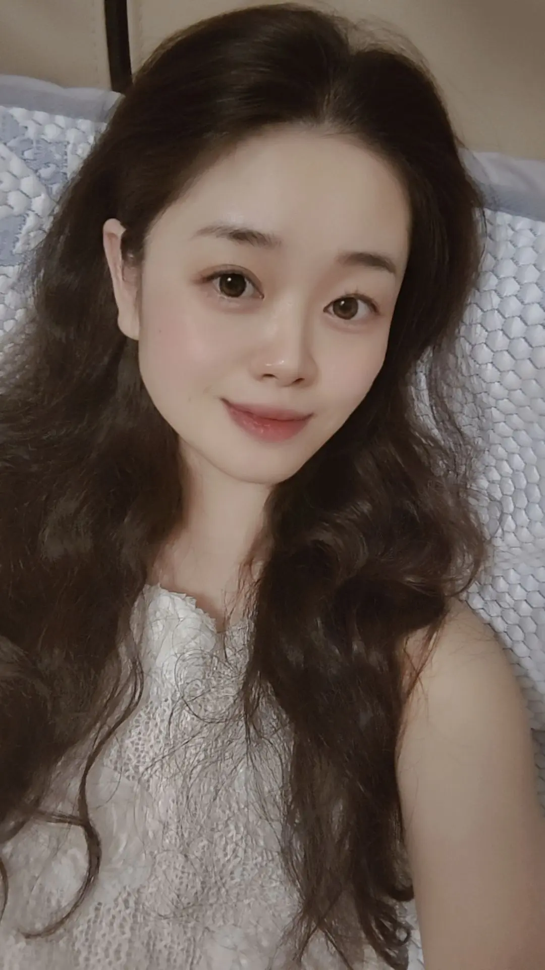 愿有人与你立黄昏，愿有人问你粥可温。