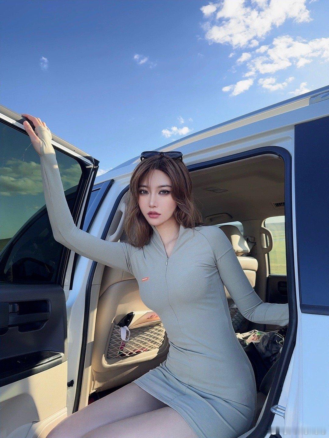 你说万物各有时令 爱也到了秋天  ​​​