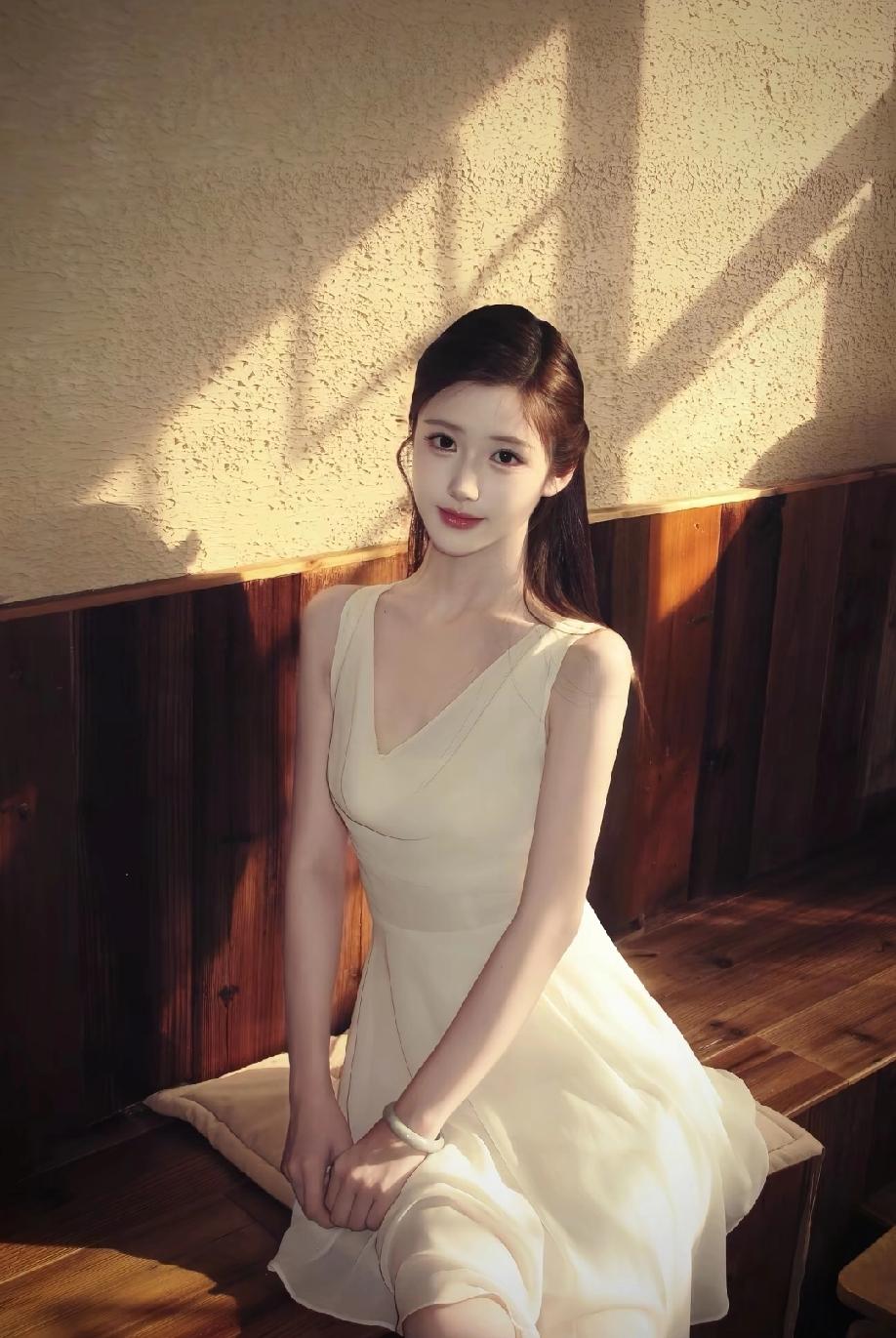 挺文雅的美女姐姐美女人像群 女神 高雅气质美女 甜美