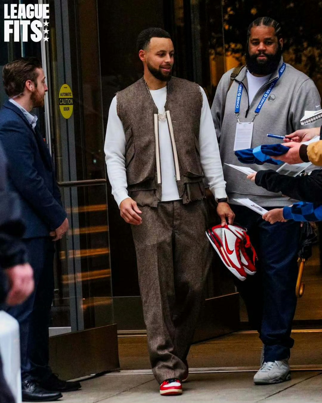 NBA鞋视角 Nike Air Max Rise「BR」PE库里穿着布兰登·罗伊