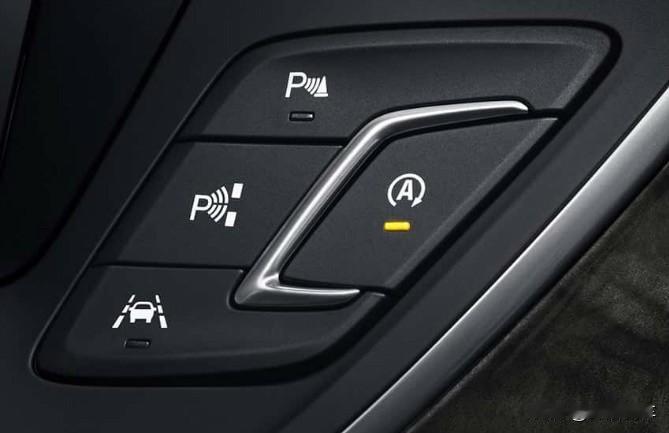 汽车的三大鸡肋配置！

第一：自动启停。宣传说自动启停省油，实际上根本省不了几个